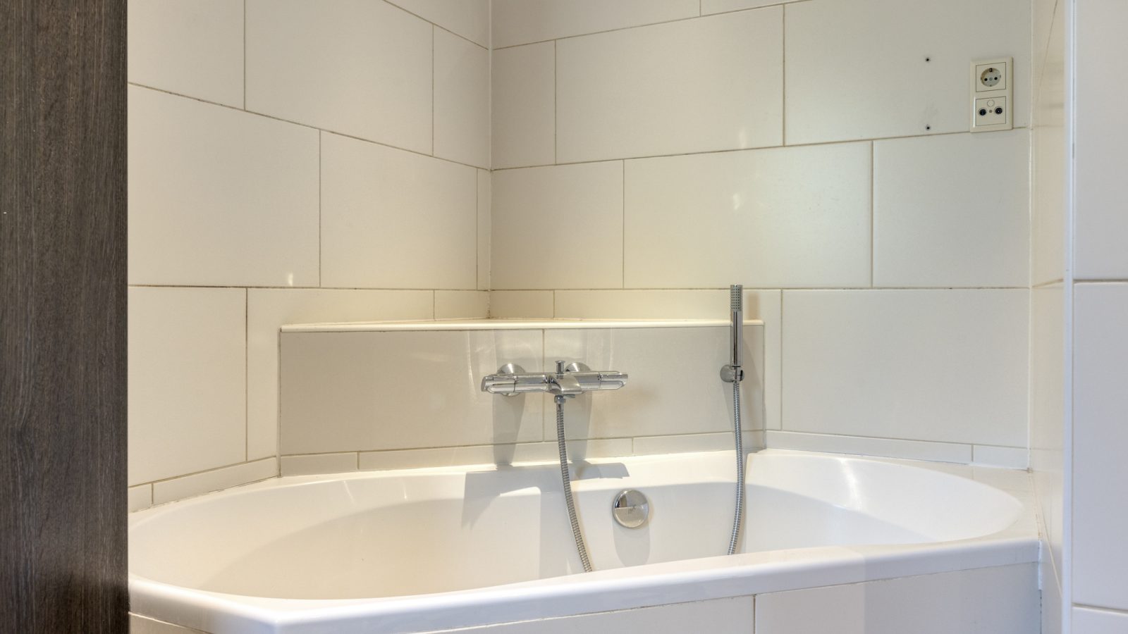 Stationsweg986075CDHerkenboschNL-50