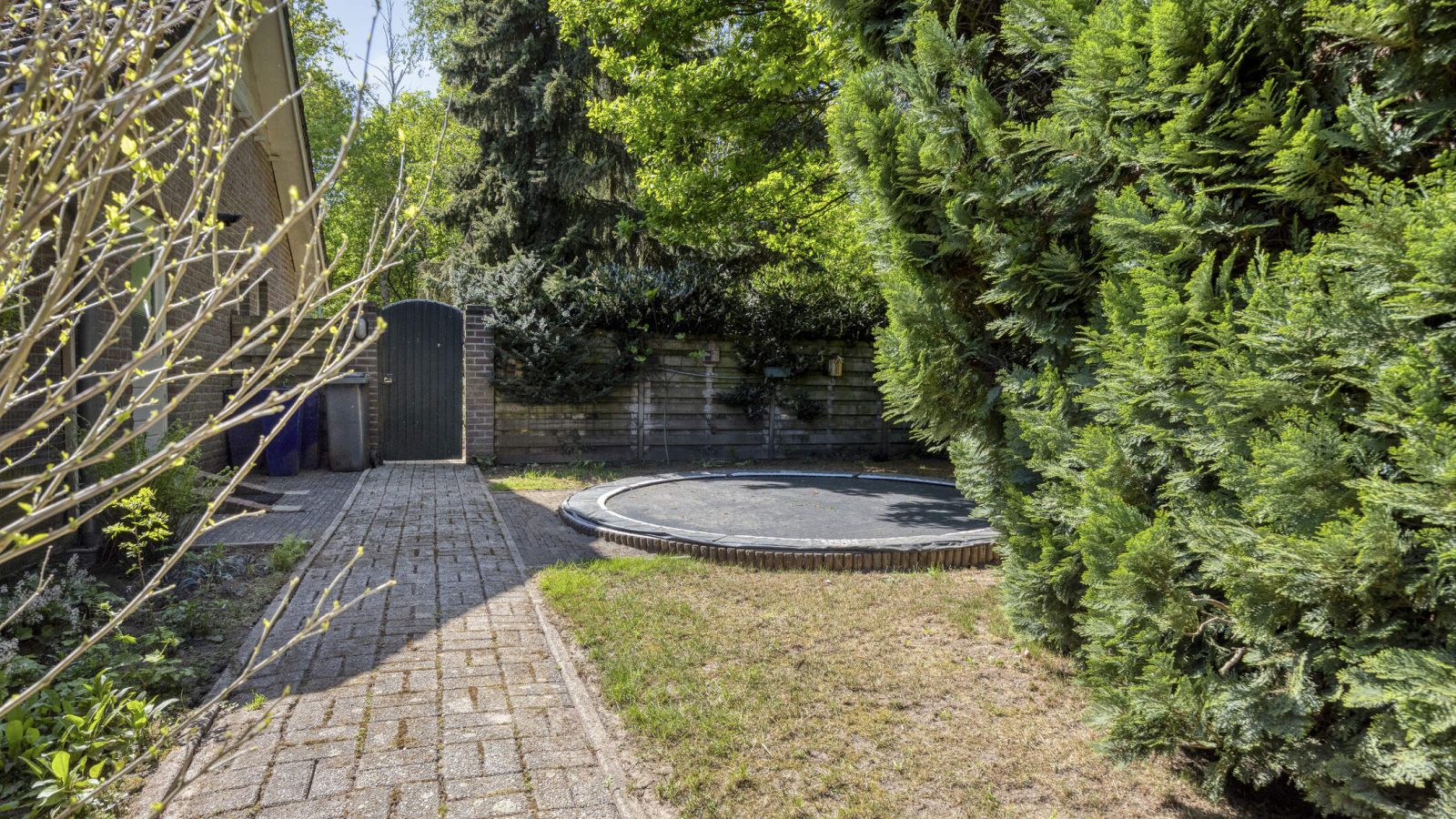 Stationsweg986075CDHerkenboschNL-71