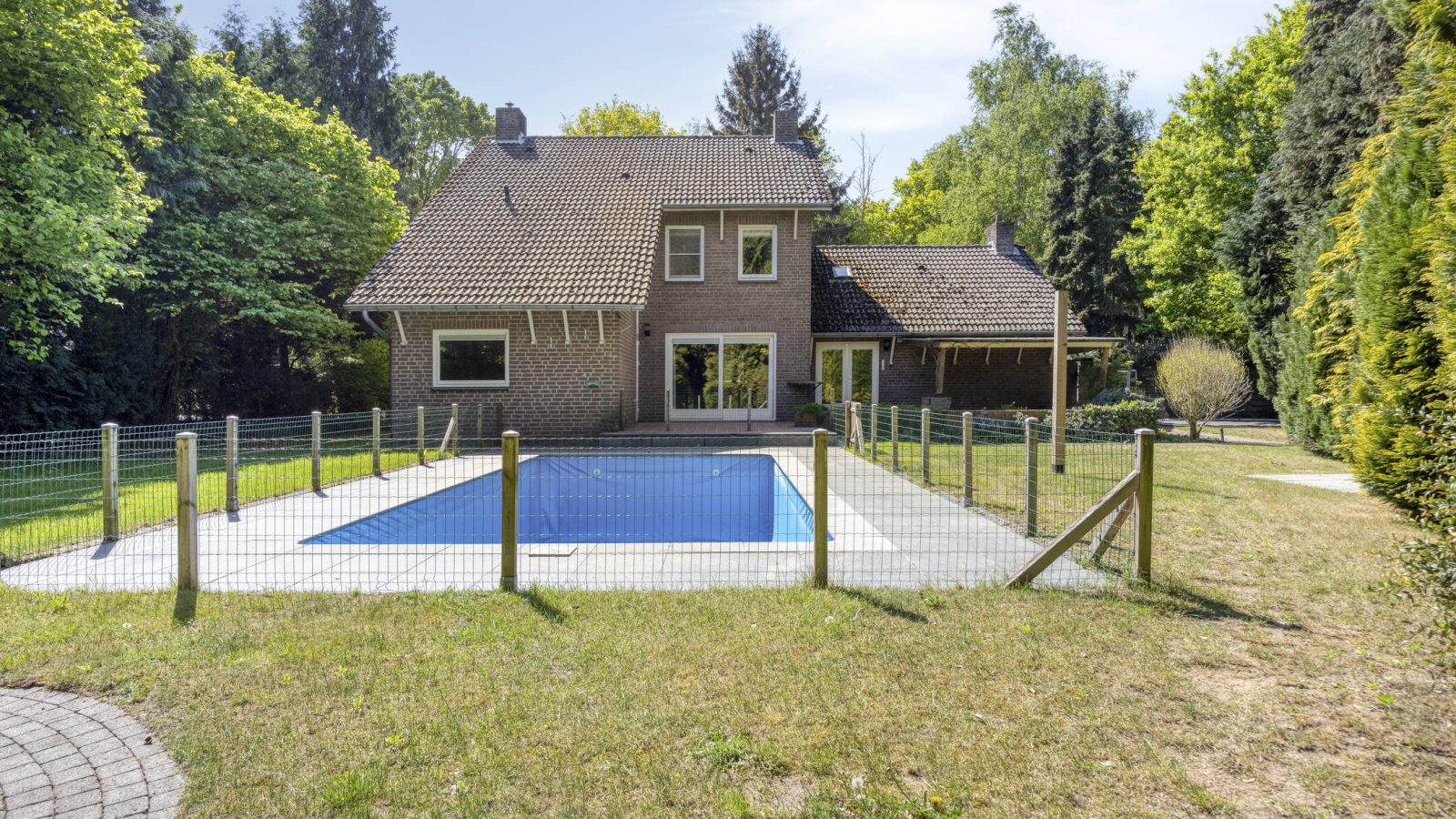 Stationsweg986075CDHerkenboschNL-75
